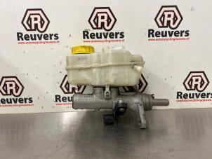 Gebruikte Hoofdremcilinder Volkswagen Polo V (6R) 1.4 16V Prijs € 25,00 Margeregeling aangeboden door Autorecycling Reuvers B.V.