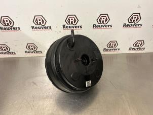 Gebruikte Rembol Kia Carens III (FG) 2.0i CVVT 16V Prijs € 35,00 Margeregeling aangeboden door Autorecycling Reuvers B.V.