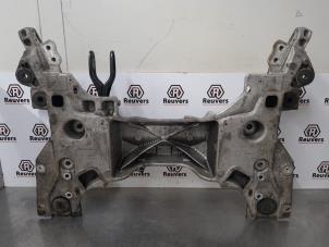 Gebruikte Subframe Peugeot 407 (6D) 1.8 16V Prijs € 50,00 Margeregeling aangeboden door Autorecycling Reuvers B.V.