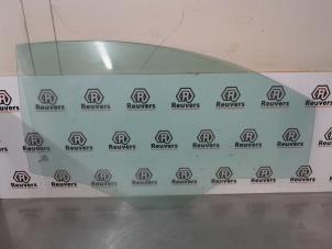 Gebruikte Deurruit 2Deurs rechts Ford Ka II 1.2 Prijs € 30,00 Margeregeling aangeboden door Autorecycling Reuvers B.V.