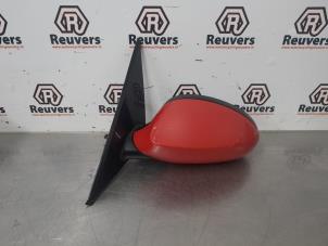 Gebruikte Spiegel Buiten links BMW 1 serie (E87/87N) 118d 16V Prijs € 30,00 Margeregeling aangeboden door Autorecycling Reuvers B.V.