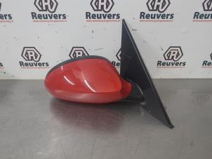 Gebruikte Buitenspiegel rechts BMW 1 serie (E87/87N) 118d 16V Prijs € 30,00 Margeregeling aangeboden door Autorecycling Reuvers B.V.