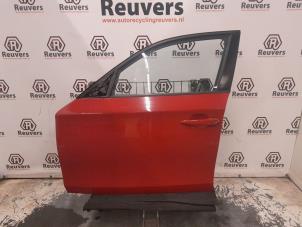 Gebruikte Portier 4Deurs links-voor BMW 1 serie (E87/87N) 118d 16V Prijs € 100,00 Margeregeling aangeboden door Autorecycling Reuvers B.V.
