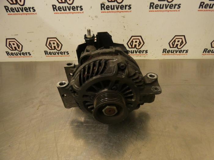 Gebruikte Dynamo Mazda 6 Sportbreak (GY19/89) 1.8i 16V Prijs € 40,00 Margeregeling aangeboden door Autorecycling Reuvers B.V.