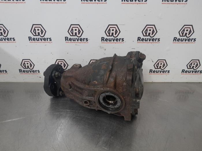 Gebruikte Differentieel achter Mercedes C Combi (S203) 2.0 C-180 16V Prijs € 150,00 Margeregeling aangeboden door Autorecycling Reuvers B.V.