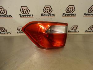 Gebruikte Achterlicht links Ford EcoSport (JK8) 1.0 EcoBoost 12V 125 Prijs € 50,00 Margeregeling aangeboden door Autorecycling Reuvers B.V.