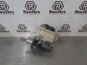 Gebruikte Hoofdremcilinder Volkswagen Golf VI (5K1) 1.2 TSI BlueMotion Prijs € 25,00 Margeregeling aangeboden door Autorecycling Reuvers B.V.