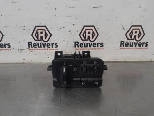 Gebruikte Licht Schakelaar BMW 3 serie (E46/4) 323i 24V Prijs € 20,00 Margeregeling aangeboden door Autorecycling Reuvers B.V.