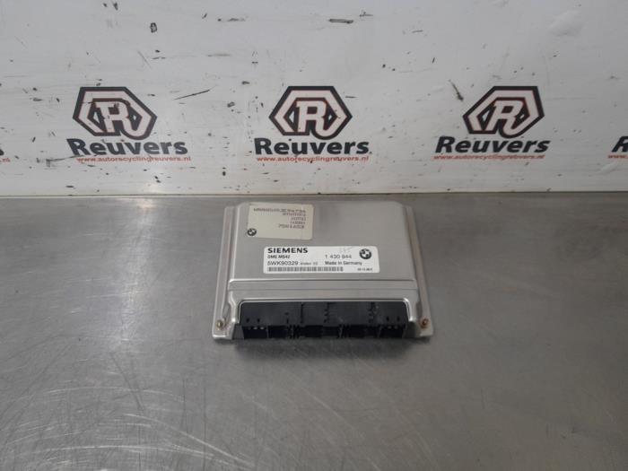 Gebruikte Computer Motormanagement BMW 3 serie (E46/4) 323i 24V Prijs € 60,00 Margeregeling aangeboden door Autorecycling Reuvers B.V.