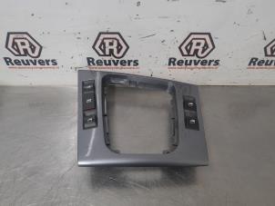 Gebruikte Ruit schakelaar elektrisch BMW 3 serie (E46/4) 323i 24V Prijs € 25,00 Margeregeling aangeboden door Autorecycling Reuvers B.V.
