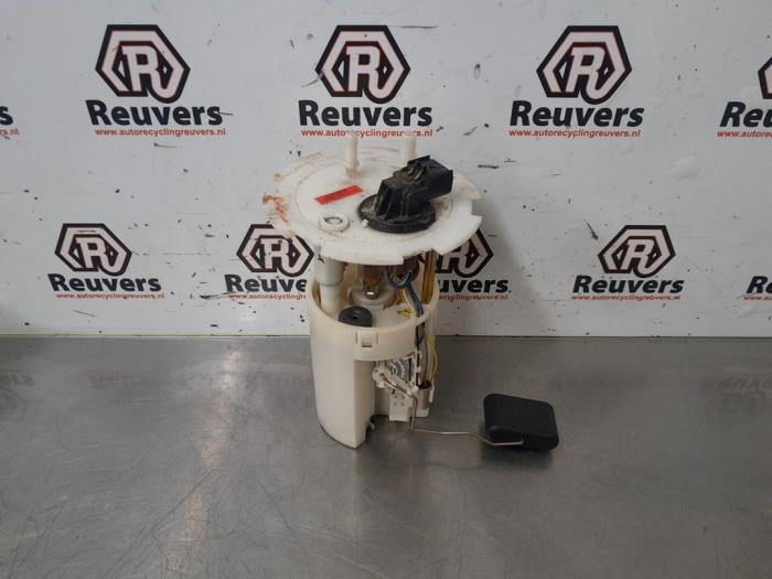 Gebruikte Tank element Pomp Chevrolet Kalos (SF48) 1.2 Prijs € 30,00 Margeregeling aangeboden door Autorecycling Reuvers B.V.