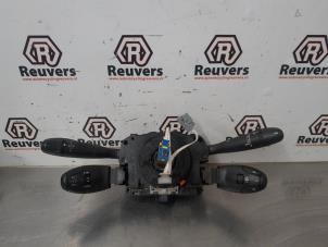Gebruikte Combischakelaar Stuurkolom Peugeot Partner (GC/GF/GG/GJ/GK) 1.6 HDI 90 16V Prijs € 125,00 Margeregeling aangeboden door Autorecycling Reuvers B.V.
