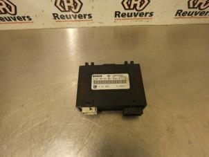 Gebruikte PDC Module Opel Zafira (M75) 2.2 16V Direct Ecotec Prijs € 25,00 Margeregeling aangeboden door Autorecycling Reuvers B.V.