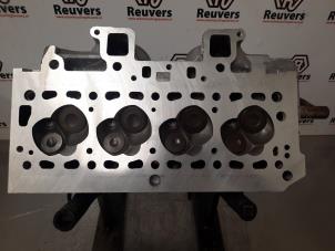 Gebruikte Cilinderkop Peugeot 205 I (741A/C) 1.1 L,GE,GL,XE Prijs € 300,00 Margeregeling aangeboden door Autorecycling Reuvers B.V.