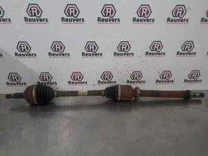 Gebruikte Cardanas rechts-voor (VWA) Renault Megane III Grandtour (KZ) 1.4 16V TCe 130 Prijs € 40,00 Margeregeling aangeboden door Autorecycling Reuvers B.V.