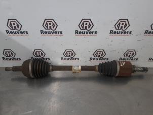 Gebruikte Homokineetas links-voor Renault Megane III Grandtour (KZ) 1.4 16V TCe 130 Prijs € 40,00 Margeregeling aangeboden door Autorecycling Reuvers B.V.