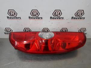 Gebruikte Achterlicht rechts Opel Combo 1.3 CDTI 16V Prijs € 30,00 Margeregeling aangeboden door Autorecycling Reuvers B.V.