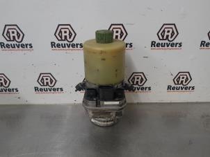 Gebruikte Stuurpomp Audi A2 (8Z0) 1.4 16V Prijs € 50,00 Margeregeling aangeboden door Autorecycling Reuvers B.V.