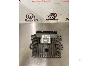 Gebruikte Computer Motormanagement Renault Clio III (BR/CR) 1.5 dCi 75 FAP Prijs € 75,00 Margeregeling aangeboden door Autorecycling Reuvers B.V.