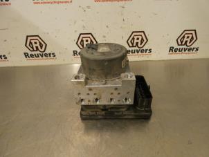 Gebruikte ABS Pomp Peugeot 208 I (CA/CC/CK/CL) 1.2 Vti 12V PureTech 82 Prijs € 40,00 Margeregeling aangeboden door Autorecycling Reuvers B.V.