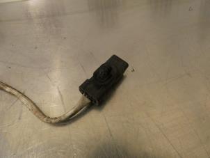 Lambda Sonde van een Peugeot 208 I (CA/CC/CK/CL) 1.2 Vti 12V PureTech 82 2014