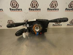 Gebruikte Licht + Raw Schakelaar Peugeot 208 I (CA/CC/CK/CL) 1.2 Vti 12V PureTech 82 Prijs € 50,00 Margeregeling aangeboden door Autorecycling Reuvers B.V.