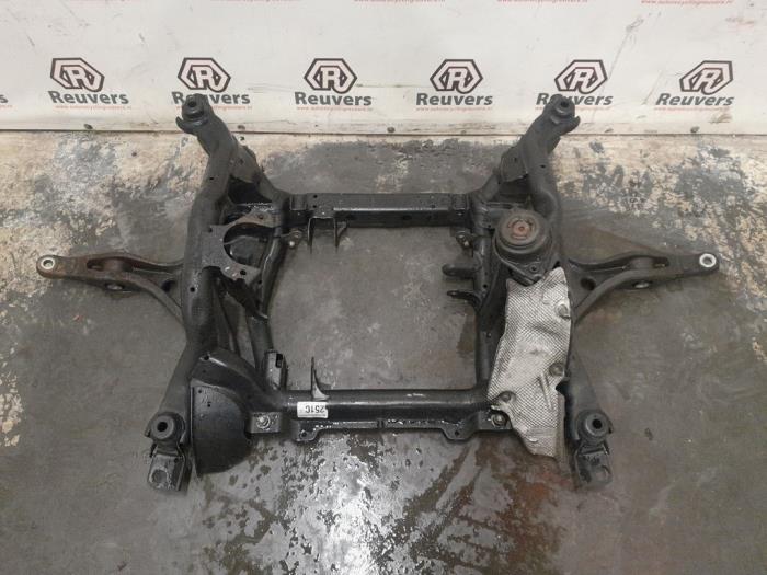 Subframe van een Mercedes-Benz R (W251) 3.0 320 CDI 24V 4-Matic 2011