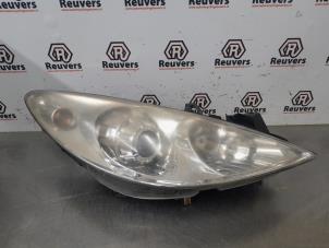 Gebruikte Koplamp rechts Peugeot 307 (3A/C/D) 1.6 16V Prijs € 25,00 Margeregeling aangeboden door Autorecycling Reuvers B.V.