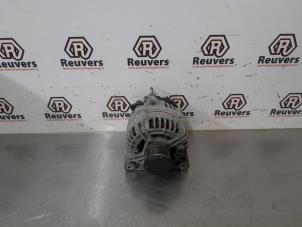 Gebruikte Dynamo Renault Clio III (BR/CR) 1.5 dCi 75 FAP Prijs € 30,00 Margeregeling aangeboden door Autorecycling Reuvers B.V.