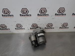 Gebruikte Startmotor Renault Clio IV (5R) 0.9 Energy TCE 90 12V Prijs € 25,00 Margeregeling aangeboden door Autorecycling Reuvers B.V.