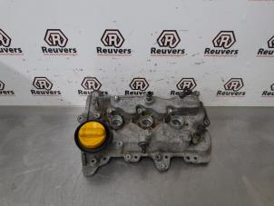 Gebruikte Kleppendeksel Renault Clio IV (5R) 0.9 Energy TCE 90 12V Prijs € 40,00 Margeregeling aangeboden door Autorecycling Reuvers B.V.