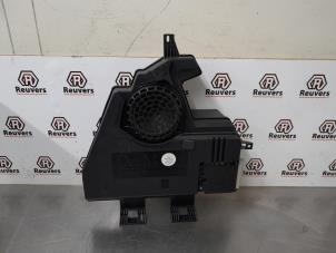 Gebruikte Subwoofer Citroen DS3 (SA) 1.4 16V VTi Prijs € 30,00 Margeregeling aangeboden door Autorecycling Reuvers B.V.