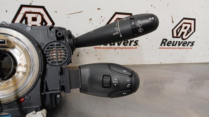 Combischakelaar Stuurkolom van een Citroën DS3 (SA) 1.4 16V VTi 2010