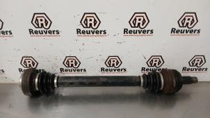 Gebruikte Aandrijfas links-achter BMW 1 serie (E87/87N) 118i 16V Prijs € 30,00 Margeregeling aangeboden door Autorecycling Reuvers B.V.