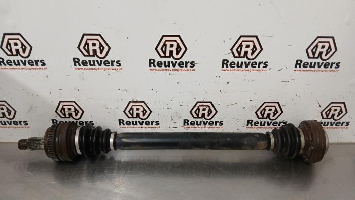 Gebruikte Aandrijfas rechts-achter BMW 1 serie (E87/87N) 118i 16V Prijs € 30,00 Margeregeling aangeboden door Autorecycling Reuvers B.V.