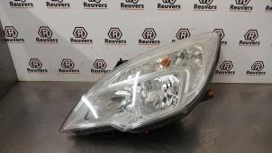 Gebruikte Koplamp links Opel Meriva 1.3 CDTI 16V Prijs € 100,00 Margeregeling aangeboden door Autorecycling Reuvers B.V.
