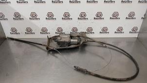 Gebruikte Handrem motor Opel Meriva 1.3 CDTI 16V Prijs € 75,00 Margeregeling aangeboden door Autorecycling Reuvers B.V.