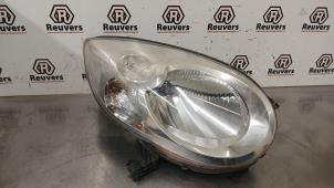 Gebruikte Koplamp rechts Citroen C1 1.0 12V Prijs € 30,00 Margeregeling aangeboden door Autorecycling Reuvers B.V.