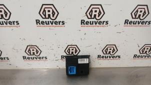 Gebruikte Computer Koeling Peugeot 308 SW (L4/L9/LC/LJ/LR) 1.2 12V e-THP PureTech 110 Prijs € 20,00 Margeregeling aangeboden door Autorecycling Reuvers B.V.