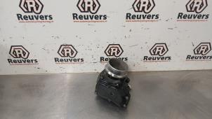 Gebruikte Gasklephuis Renault Master III (MA/MB/MC/MD/MH/MF/MG/MH) 2.3 dCi 145 16V Prijs € 50,00 Margeregeling aangeboden door Autorecycling Reuvers B.V.