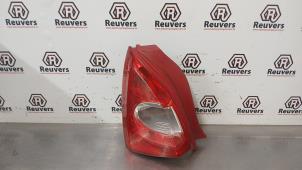 Gebruikte Achterlicht links Renault Twingo II (CN) 1.5 dCi 90 FAP Prijs € 30,00 Margeregeling aangeboden door Autorecycling Reuvers B.V.