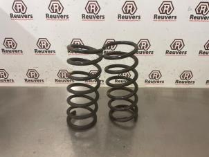 Gebruikte Schroefveer achter Fiat Panda/Pandina (312) 0.9 TwinAir 65 Prijs € 30,00 Margeregeling aangeboden door Autorecycling Reuvers B.V.