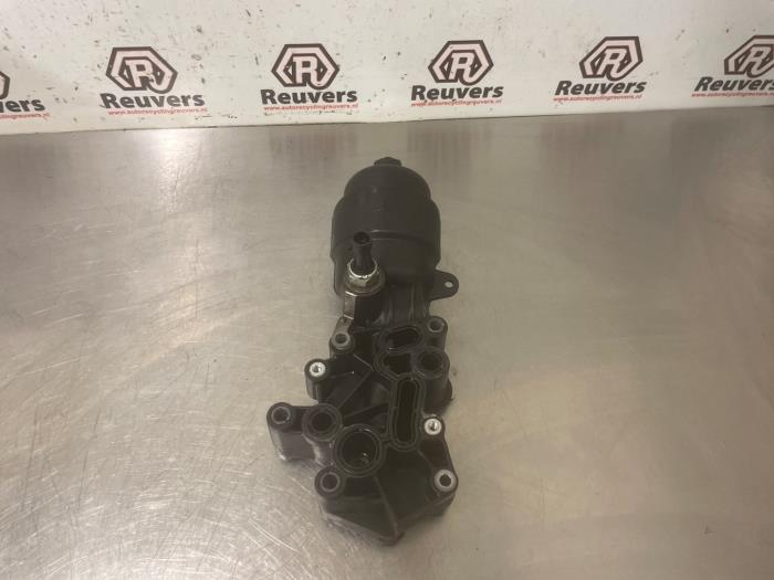 Gebruikte Oliefilterhuis Fiat Panda (312) 0.9 TwinAir 65 Prijs € 90,00 Margeregeling aangeboden door Autorecycling Reuvers B.V.