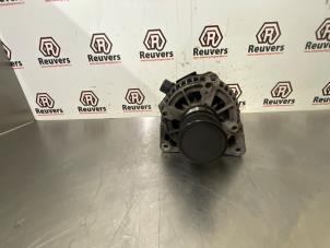 Gebruikte Dynamo Ford Focus 3 1.0 Ti-VCT EcoBoost 12V 125 Prijs € 35,00 Margeregeling aangeboden door Autorecycling Reuvers B.V.