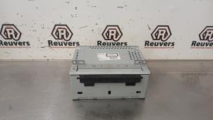 Gebruikte Radio CD Speler Ford Focus 3 1.0 Ti-VCT EcoBoost 12V 125 Prijs € 50,00 Margeregeling aangeboden door Autorecycling Reuvers B.V.