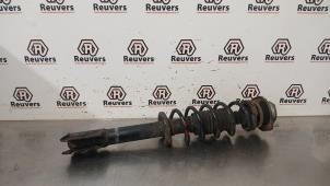 Gebruikte Mac Phersonpoot links-voor Daihatsu Sirion 2 (M3) 1.3 16V DVVT Prijs € 25,00 Margeregeling aangeboden door Autorecycling Reuvers B.V.