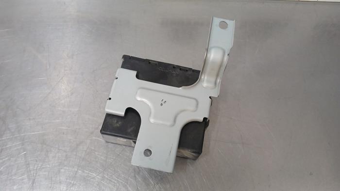 PDC Module van een Mitsubishi Outlander (GF/GG) 2.4 16V 4x4 2021