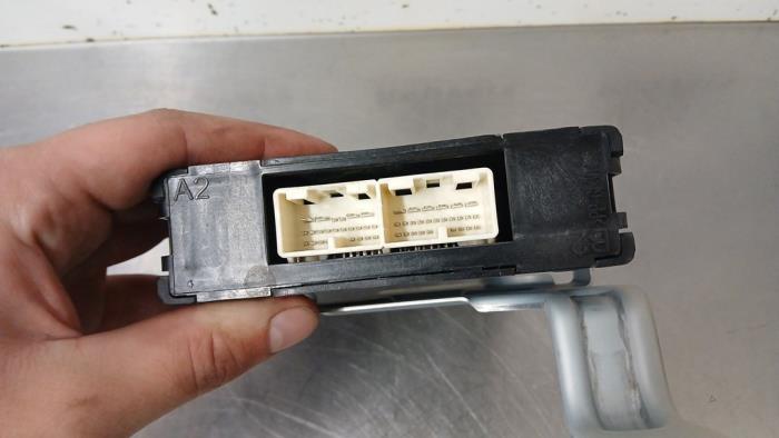 PDC Module van een Mitsubishi Outlander (GF/GG) 2.4 16V 4x4 2021