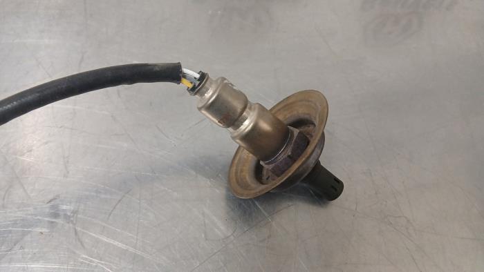 Lambda Sonde van een Mitsubishi Outlander (GF/GG) 2.4 16V 4x4 2021