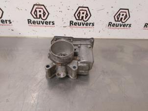 Gebruikte Gasklephuis Renault Twingo II (CN) 1.2 Prijs € 50,00 Margeregeling aangeboden door Autorecycling Reuvers B.V.